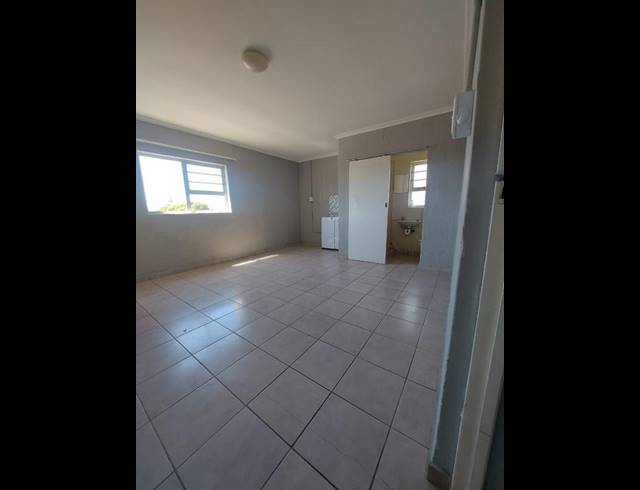 0 BEDROOM PROPERTY TO RENT IN GOODWOOD CENTRAL